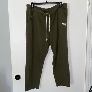 Green VS PINK Sweats